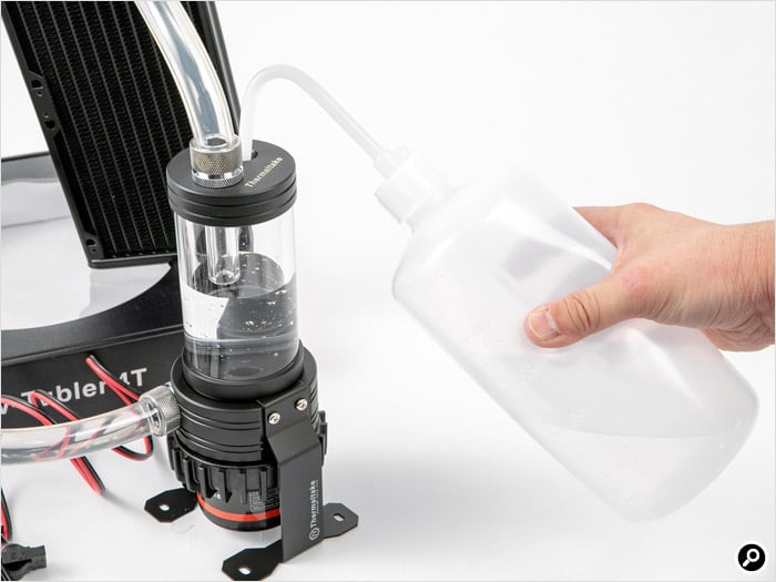 精製水やクーラントを注入するには洗瓶を使うのがお薦め